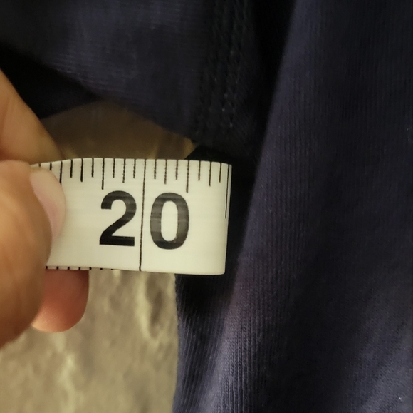 APL The Perfect Holiday Tee Size Large NWT - Picture 7 of 10